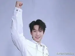 抖音进厂吧兄弟系列观看完整教程