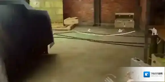 暗区突围怎么走路没声音-暗区突围走路没声音攻略