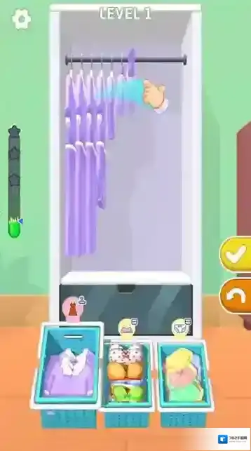 衣柜陈列师整理